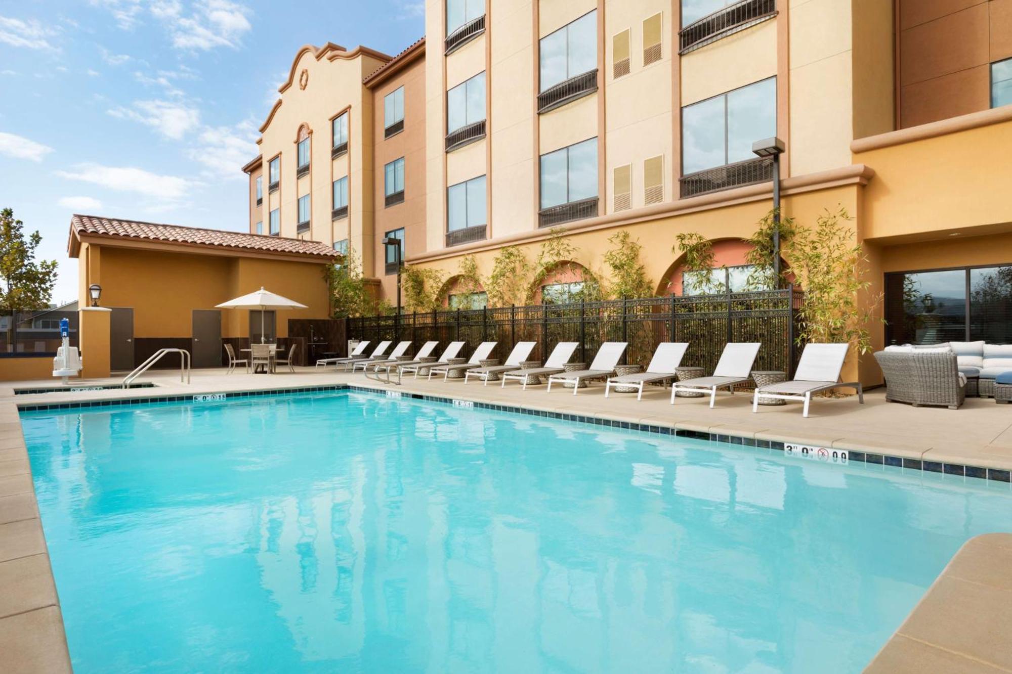 Hilton Garden Inn Lompoc, Ca Екстер'єр фото